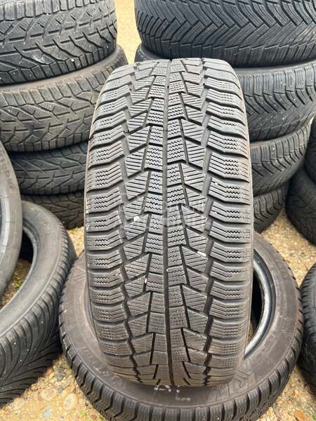 Viking 225/45 R17 Zimska