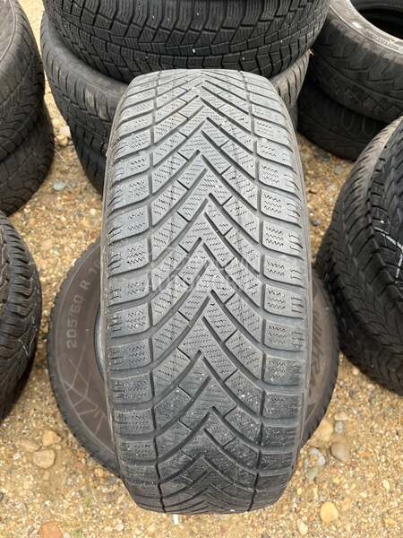 Vredestein 205/60 R16 Zimska