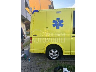 Volkswagen T 5, 17.777 €, 2008. , 211.000 km, 2 osovine, Dizel, 132kW (180 KS), Automatski menjač, Novi Sad