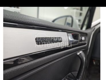 Volkswagen Touareg, 10.000 €, 2012. Džip/SUV, Dizel | 2967 cm3, 180.000 km, 180kW (245 KS), Automatski / poluautomatski, 4/5 vrata, 5 sedišta, Negotin