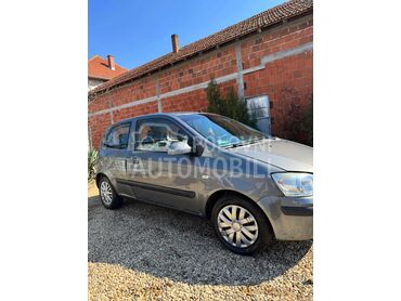 Hyundai Getz, 1.350 €, 2004. Hečbek, Dizel | 1493 cm3, 225.000 km, 60kW (82 KS), Manuelni 5 brzina, 4/5 vrata, 5 sedišta, Leskovac