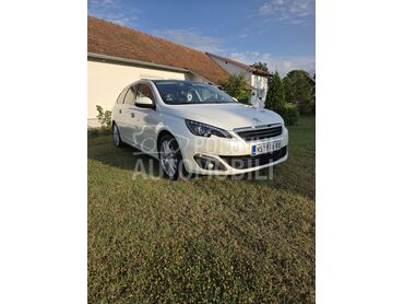 Peugeot 308 BlueHdi (može zamena), 8.500 €, 2014. Karavan, Dizel | 1997 cm3, 211.500 km, 110kW (150 KS), Manuelni 6 brzina, 4/5 vrata, 5 sedišta, Bač