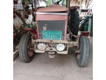 Zetor 4911, Po dogovoru, 1979. , Standardni traktori, Ratarstvo, Beograd