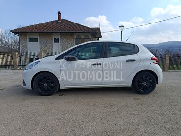 Peugeot 208, 6.300 €, 2018. Hečbek, Dizel | 1560 cm3, 78.000 km, 55kW (75 KS), Manuelni 5 brzina, 4/5 vrata, 5 sedišta, Kragujevac
