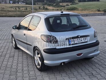Peugeot 206 (može zamena), 1.200 €, 2002. Hečbek, Benzin | 1589 cm3, 335.123 km, 80kW (109 KS), Manuelni 5 brzina, 2/3 vrata, 5 sedišta, Zlatibor