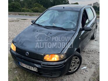 Fiat Punto A/C t.e.k.r.e.g (može zamena), 999 €, 2001. Limuzina, Benzin | 1200 cm3, 260.000 km, 44kW (60 KS), Manuelni 5 brzina, 4/5 vrata, 5 sedišta, Karaburma