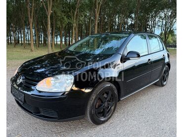Volkswagen Golf 5 1.4, 3.850 €, 2007. Hečbek, Benzin | 1390 cm3, 227.234 km, 59kW (80 KS), Manuelni 5 brzina, 4/5 vrata, 5 sedišta, Bečej