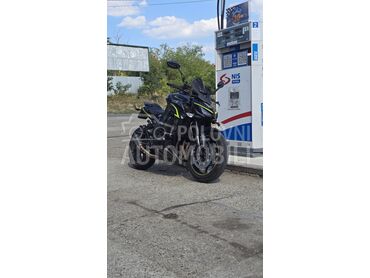 Kawasaki z1000r, 11.999 €, 2018. , 999 cm3, 30.000 km, 110kW (150 KS), Naked, Sanad