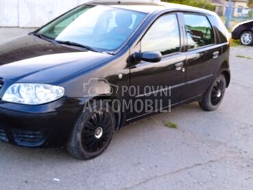 Fiat Punto 1,2 8 v, 1.580 €, 2006. Limuzina, Benzin | 1242 cm3, 156.324 km, 44kW (60 KS), Manuelni 5 brzina, 4/5 vrata, 5 sedišta, Novi Sad