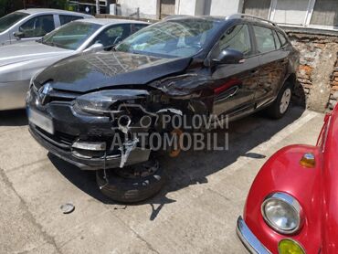 Renault Megane 1.5 dCi, 2.200 €, 2014. Karavan, Dizel | 1461 cm3, 267.341 km, 81kW (110 KS), Automatski / poluautomatski, 4/5 vrata, 5 sedišta, Beograd