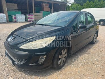 Peugeot 308 Crna boja stakleni k (može zamena), 2.900 €, 2008. Hečbek, Benzin | 1598 cm3, 300.000 km, 88kW (120 KS), Manuelni 5 brzina, 4/5 vrata, 5 sedišta, Beograd