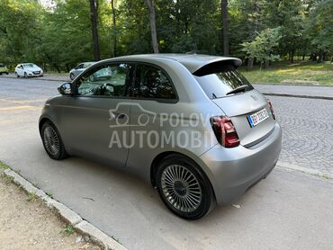 Fiat 500e Elektro, 16.500 €, 2021. Hečbek, Električni pogon, 56.000 km, 43kW (58 KS), Automatski / poluautomatski, 2/3 vrata, 5 sedišta, Vračar