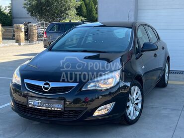 Opel Astra J 1.4b COSMO, 5.499 €, 2012. Hečbek, Benzin | 1362 cm3, 161.949 km, 88kW (120 KS), Manuelni 6 brzina, 4/5 vrata, 5 sedišta, Inđija