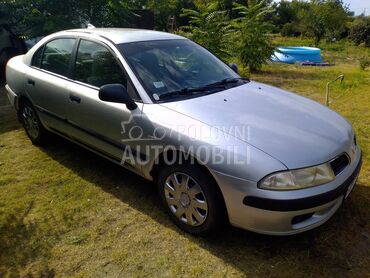 Mitsubishi Carisma 1.6, 800 €, 2001. Hečbek, Benzin + Gas (TNG) | 1597 cm3, 268.000 km, 76kW (103 KS), Manuelni 5 brzina, 4/5 vrata, 5 sedišta, Subotica