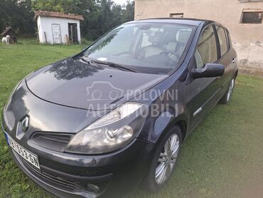 Renault Clio 1.6, 2.300 €, 2006. Hečbek, Benzin | 1598 cm3, 250.000 km, 82kW (111 KS), Automatski / poluautomatski, 4/5 vrata, 5 sedišta, Vraneši