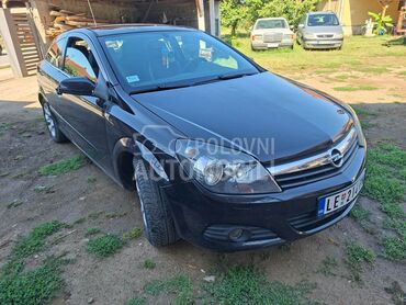 Opel Astra H 1.7 cdti gtc (može zamena), 2.700 €, 2006. Hečbek, Dizel | 1686 cm3, 247.219 km, 74kW (101 KS), Manuelni 5 brzina, 2/3 vrata, 5 sedišta, Leskovac