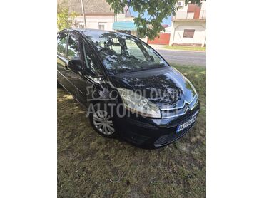 Citroen C4 1600 hdi, 2.800 €, 2009. Monovolumen (MiniVan), Dizel | 1600 cm3, 333.520 km, 80kW (109 KS), Manuelni 5 brzina, 4/5 vrata, 5 sedišta, Ilandža