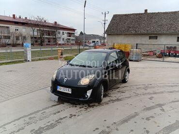 Renault Twingo 1.2 B, 2.699 €, 2007. Hečbek, Benzin | 1149 cm3, 137.000 km, 43kW (58 KS), Manuelni 5 brzina, 2/3 vrata, 4 sedišta, Lovćenac