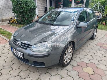 Volkswagen Golf 5 1.6, 2.150 €, 2004. Hečbek, Benzin | 1598 cm3, 311.000 km, 85kW (116 KS), Manuelni 6 brzina, 4/5 vrata, 5 sedišta, Sremčica
