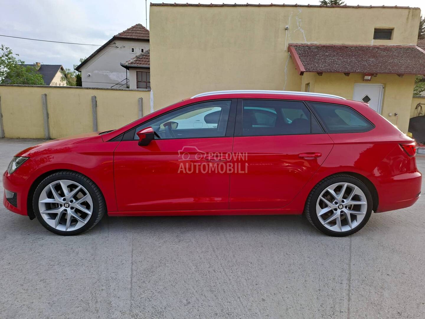 Seat Leon READ TEXT