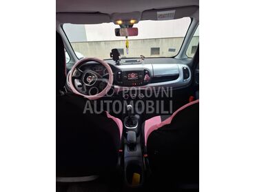 Fiat 500L 1.3 (može zamena), 4.200 €, 2015. Monovolumen (MiniVan), Dizel | 1248 cm3, 211.000 km, 62kW (84 KS), Manuelni 5 brzina, 4/5 vrata, 5 sedišta, Beograd