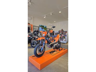 KTM KTM 690 SMC R, 12.190 €, 2026. , 693 cm3, 0 km, 55kW (75 KS), Supermoto, Čačak