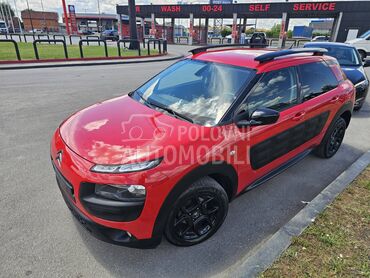 Citroen C4 Cactus 1.2 (može zamena), 6.150 €, 2015. Hečbek, Benzin | 1199 cm3, 164.000 km, 81kW (110 KS), Manuelni 5 brzina, 4/5 vrata, 5 sedišta, Beograd