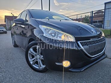 Peugeot 208 1.6, 4.999 €, 2012. Hečbek, Benzin | 1598 cm3, 184.000 km, 88kW (120 KS), Manuelni 5 brzina, 4/5 vrata, 5 sedišta, Beograd