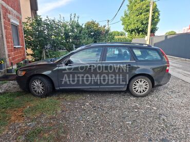 Volvo V50 2,0, 2.700 €, 2004. Karavan, Dizel | 1998 cm3, 277.000 km, 100kW (136 KS), Manuelni 6 brzina, 4/5 vrata, 5 sedišta, Kraljevo