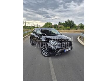 Fiat 500X 500XCROSSMaxOprema, 12.500 €, 2018. Džip/SUV, Benzin | 1368 cm3, 117.000 km, 110kW (150 KS), Automatski / poluautomatski, 4/5 vrata, 5 sedišta, Nova Pazova
