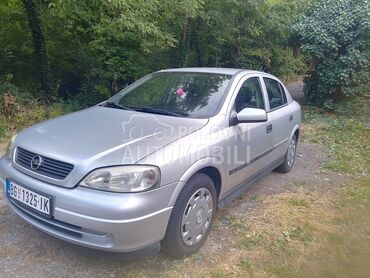 Opel Astra G 1.6 (može zamena), 1.500 €, 2001. Limuzina, Benzin | 1600 cm3, 193.461 km, 62kW (84 KS), Manuelni 5 brzina, 4/5 vrata, 5 sedišta, Beograd