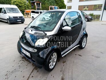 Smart ForTwo cdi (može zamena), 2.500 €, 2004. Kupe, Dizel | 799 cm3, 205.000 km, 30kW (41 KS), Automatski / poluautomatski, 2/3 vrata, 2 sedišta, Vrdnik