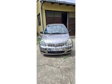 Toyota Yaris d4d, 2.000 €, 2004. Hečbek, Dizel | 1364 cm3, 185.000 km, 55kW (75 KS), Manuelni 5 brzina, 2/3 vrata, 5 sedišta, Batajnica