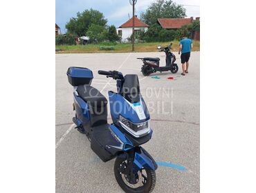 Galaxy Hugo, 800 €, 2026. , 49 cm3, 750 km, 49kW (67 KS), Električni motocikl, Leskovac