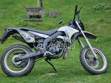 Gilera SMT 50, 1.100 €, 2003. , 49 cm3, 22.993 km, 2kW (2 KS), Moped, Bajina Bašta