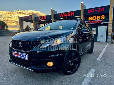 Peugeot 2008 1.2 GT line/FUULL/