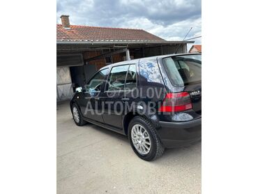 Volkswagen Golf 4 1.9TDI, 1.550 €, 2000. Hečbek, Dizel | 1896 cm3, 1.234 km, 66kW (90 KS), Manuelni 5 brzina, 4/5 vrata, 5 sedišta, Sirig