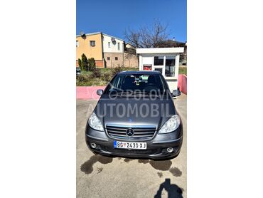 Mercedes Benz A 180, 3.600 €, 2008. Hečbek, Dizel | 1992 cm3, 204.392 km, 80kW (109 KS), Automatski / poluautomatski, 4/5 vrata, 5 sedišta, Beograd