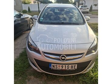 Opel Astra J eco flex, 5.600 €, Polovno, Čurug