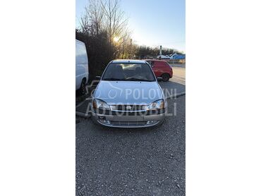 Ford Fiesta, 1.750 €, 2000. Hečbek, Dizel | 1800 cm3, 180.000 km, 55kW (75 KS), Manuelni 5 brzina, 4/5 vrata, 5 sedišta, Niš
