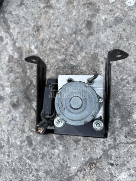 Abs centrala za Smart ForTwo od 2007. do 2013. god.