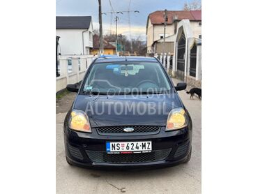Ford Fiesta 1.3 (može zamena), 1.699 €, 2007. Hečbek, Benzin | 1299 cm3, 268.500 km, 51kW (69 KS), Manuelni 5 brzina, 2/3 vrata, 5 sedišta, Valjevo