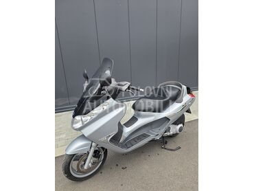 Piaggio X8, 1.600 €, 2005. , 125 cm3, 8.200 km, 11kW (15 KS), Scooter, Zaječar