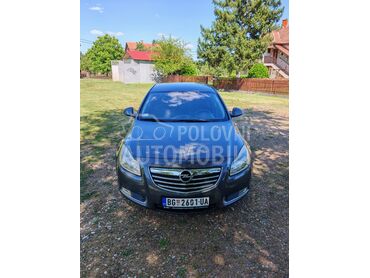 Opel Insignia 2.0 CDTI, 4.000 €, 2010. Limuzina, Dizel | 1956 cm3, 322.500 km, 118kW (160 KS), Manuelni 6 brzina, 4/5 vrata, 5 sedišta, Lazarevac