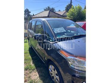 Citroen C3 Picasso, Po dogovoru, 2010. Monovolumen (MiniVan), Benzin | 1397 cm3, 200.000 km, 70kW (95 KS), Manuelni 5 brzina, 4/5 vrata, 5 sedišta, Novi Banovci