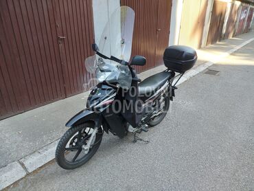 Kymco VISA R 110, 1.200 €, 2018. , 110 cm3, 37.772 km, 5kW (6 KS), Scooter, Beograd