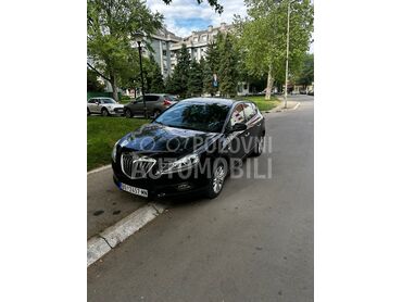 Lancia Delta (može zamena), 3.000 €, 2010. Hečbek, Benzin | 1368 cm3, 190.000 km, 88kW (120 KS), Manuelni 6 brzina, 4/5 vrata, 5 sedišta, Obrenovac