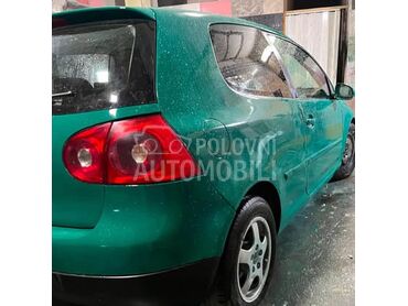 Volkswagen Golf 5 (može zamena), 1.700 €, 2004. Hečbek, Dizel | 1896 cm3, 255.522 km, 77kW (105 KS), Manuelni 5 brzina, 2/3 vrata, 5 sedišta, Prijepolje