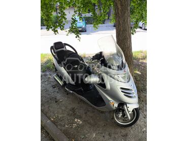 Kymco grand dinko, 1.000 €, 2005. , 125 cm3, 23.000 km, 9kW (12 KS), Scooter, Novi Sad