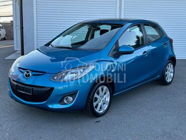 Mazda 2, 4.499 €, 2012. Hečbek, Benzin | 1349 cm3, 220.000 km, 62kW (84 KS), Manuelni 5 brzina, 4/5 vrata, 5 sedišta, Lazarevac